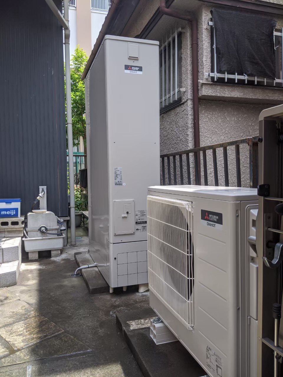 東京都葛飾区西亀有エコキュート交換工事W様
